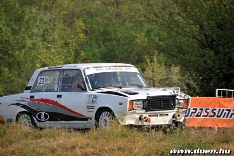 duen_iv_srt_6_083.jpg